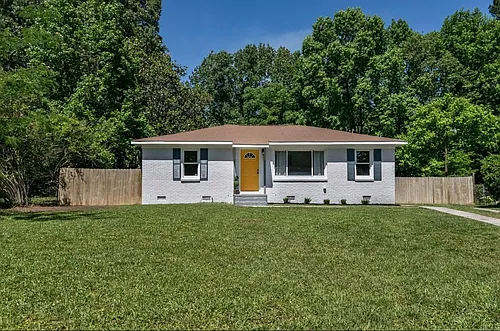 431 Sarah Dr Photo 1