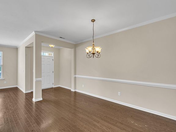4th image of 1337 Alemany St