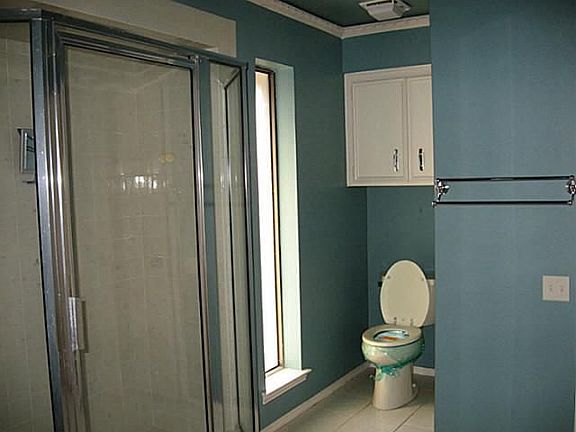 4th image of 5304 Susan Lee Ln #1