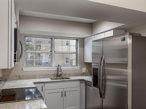 3rd image of 12003 Golf Ridge Ct APT 202