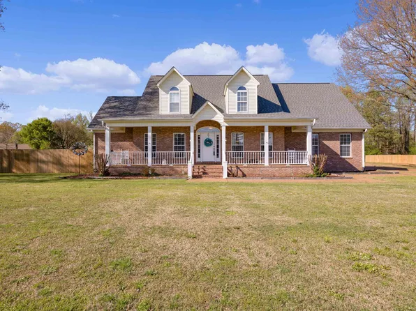 15 Chipman Cv, Medon, TN 38356