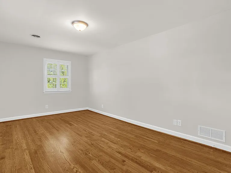 4205 Belvoir Dr — Photo 32