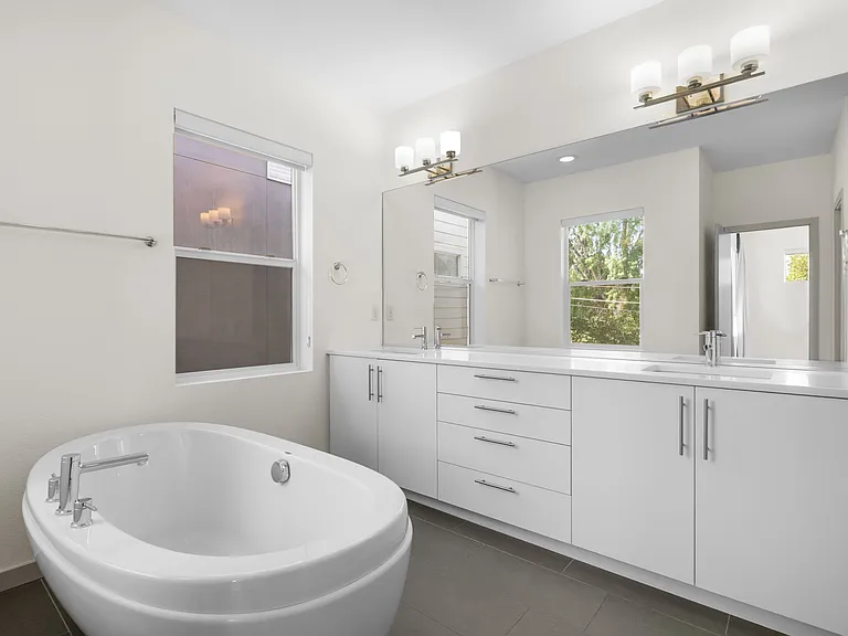 4015 Fenton Ct — Photo 15