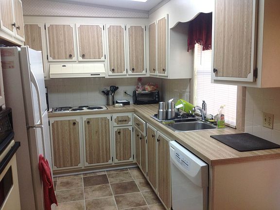 4th image of 28944 Hubbard St Lot 112