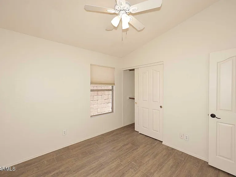 4517 E Melinda Ln — Photo 27