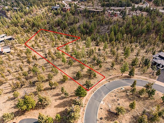 3rd image of 1474 NW Puccoon Ct #34