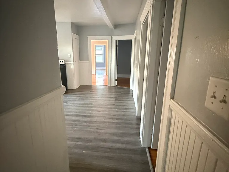 42 Lincoln St #2 — Photo 3