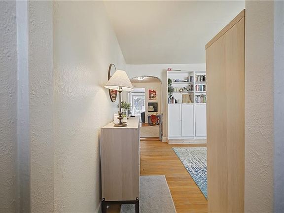 5th image of 4875 Texas Ave