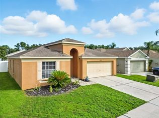 26850 Middleground Loop, Zephyrhills, FL 33544