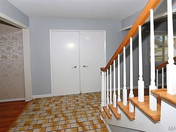2nd image of 12901 Fernway Ln