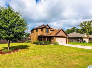 102 Hidden Branch Rd, Owens X Rds, AL 35763