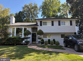 6308 Rockhurst Rd, Bethesda, MD 20817