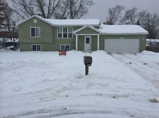 890 Bergin Farm Ct SE, Kentwood, MI 49508