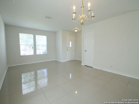 4th image of 16518 Amberly Ct