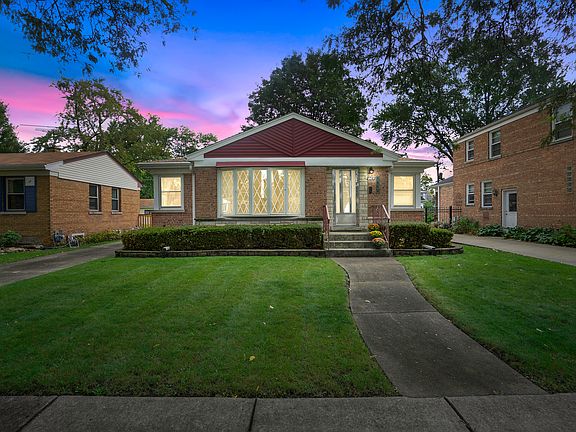 3rd image of 1241 Kemman Ave