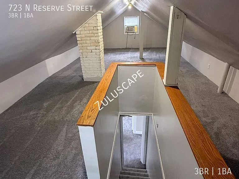 723 N Reserve St — Photo 9