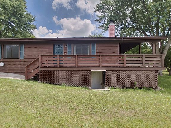 4th image of 110 Candlewick Dr SE