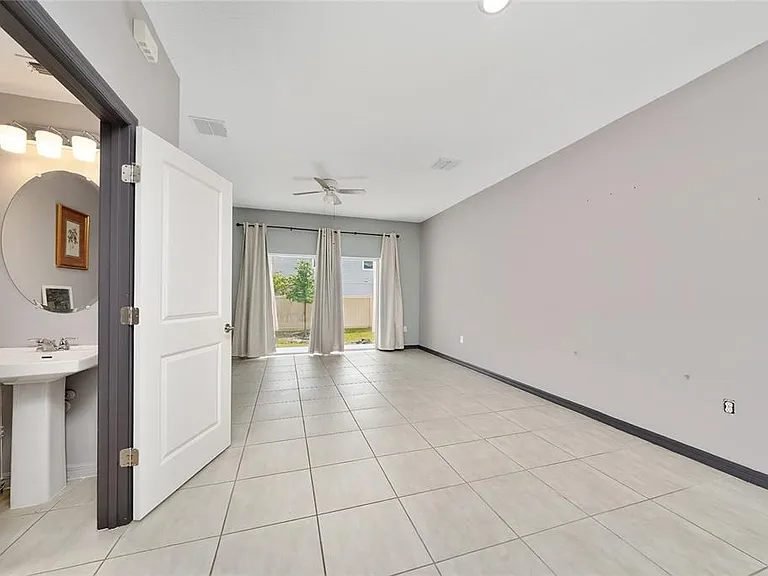 2060 Viewfinder St — Photo 7