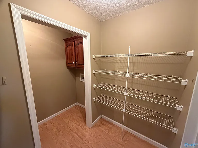 1524 Forestview Dr SW — Photo 13