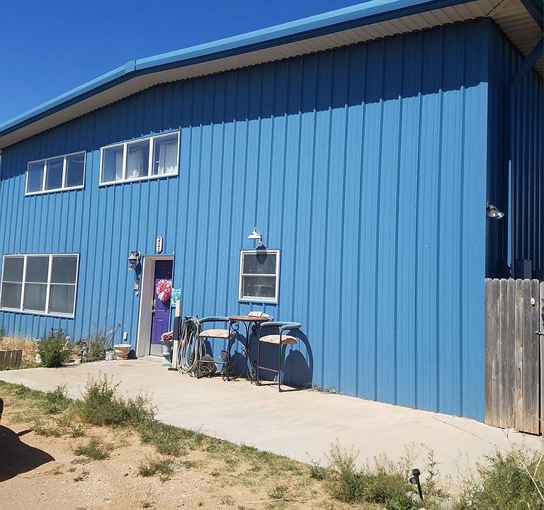 1st image of 211 E County Road 120