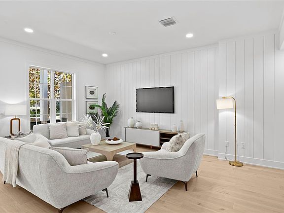 5th image of 450 GILMAN PLACE N