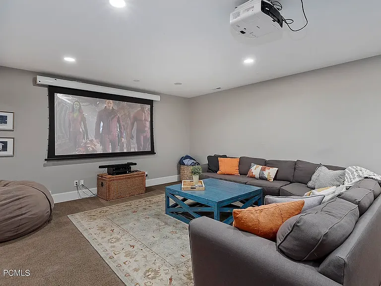 520 E Mission Dr — Photo 21