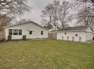 111 W Front St, Seymour, IL 61875