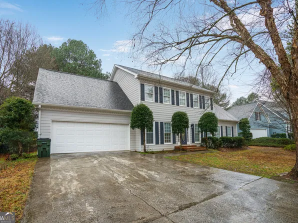 3973 Laurel Bend Dr, Snellville, GA 30039
