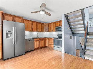 1751 Meadowlark Rd, Eagan, MN 55122