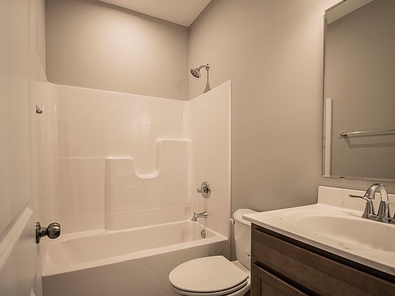 7th image of this home