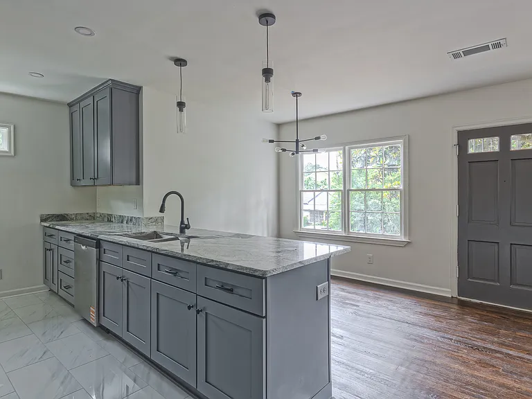 1080 Ollie Cir NW — Photo 10