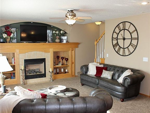 5th image of 6805 Lewis Carroll Ct