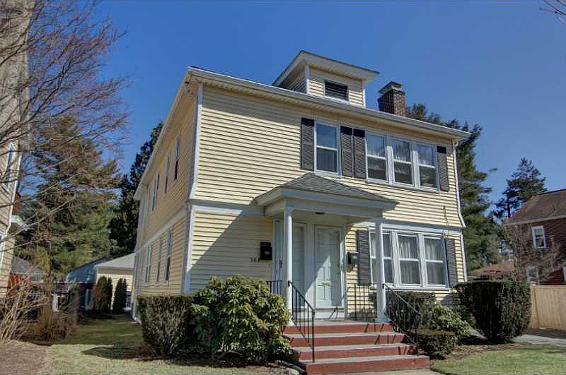 1st image of 563 Wayland Ave #2