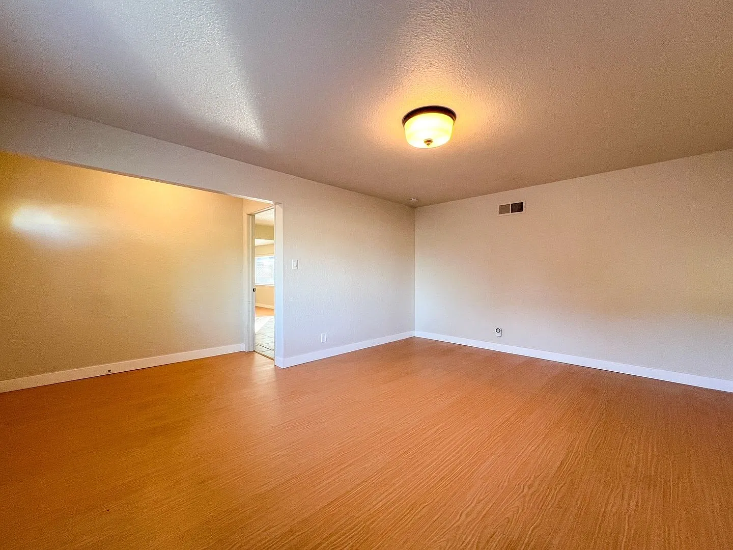Beautifully Updated 3-Bedroom Home in Napa's Desirable Bel Aire Neighborhood! — Photo 3