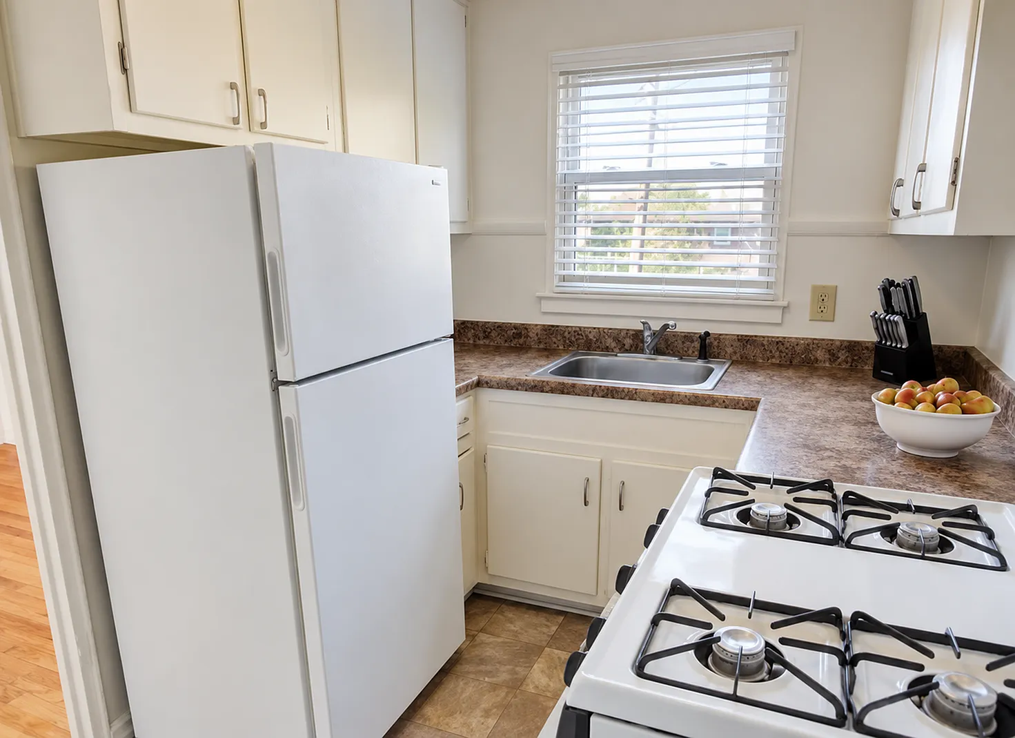 Adams Park Apartments — Photo 4