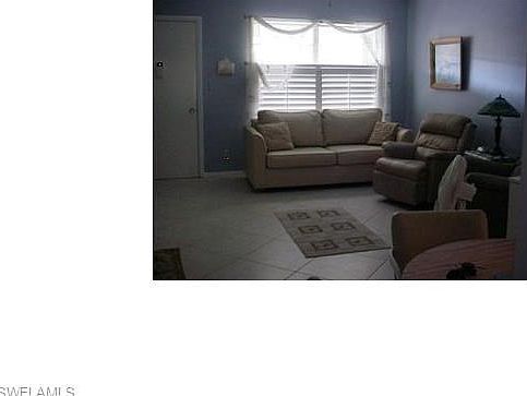Nicely furnished plus upgraded tile flooring