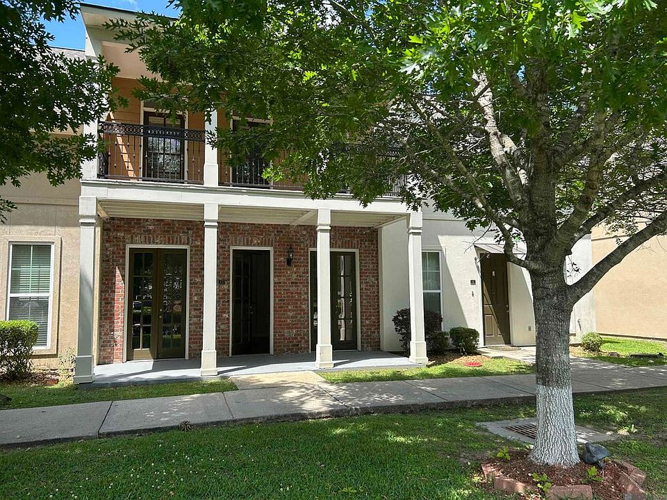 1st image of 2137 S Commerce Ave #113