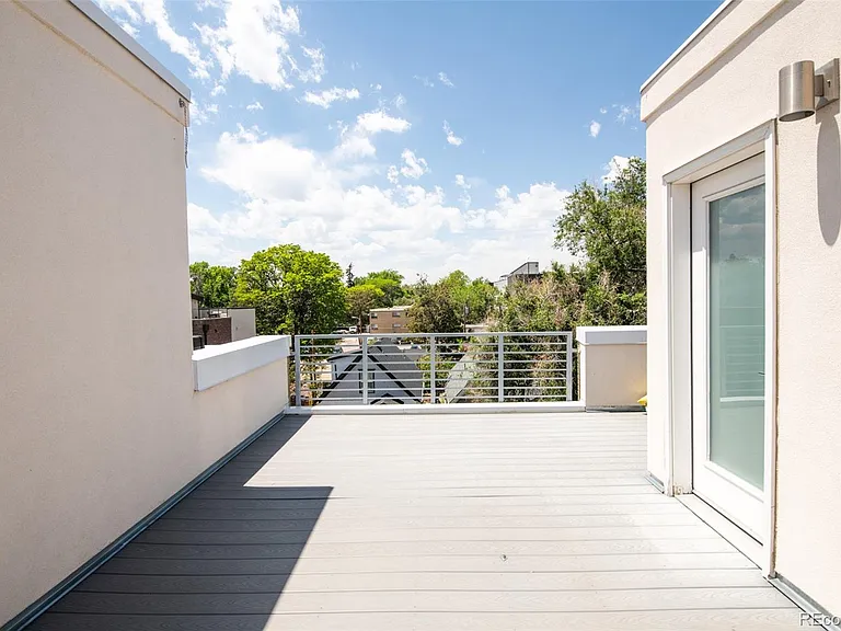 2420 Eliot St — Photo 25