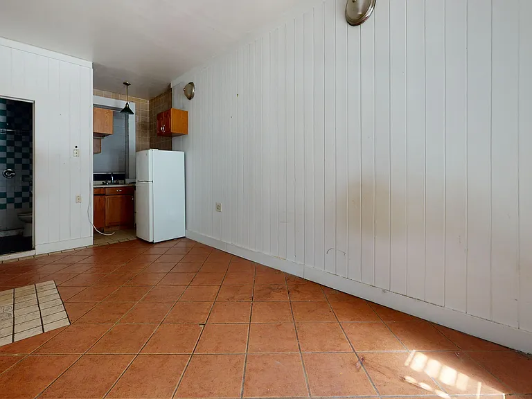 119 E 97th St #1A — Photo 5