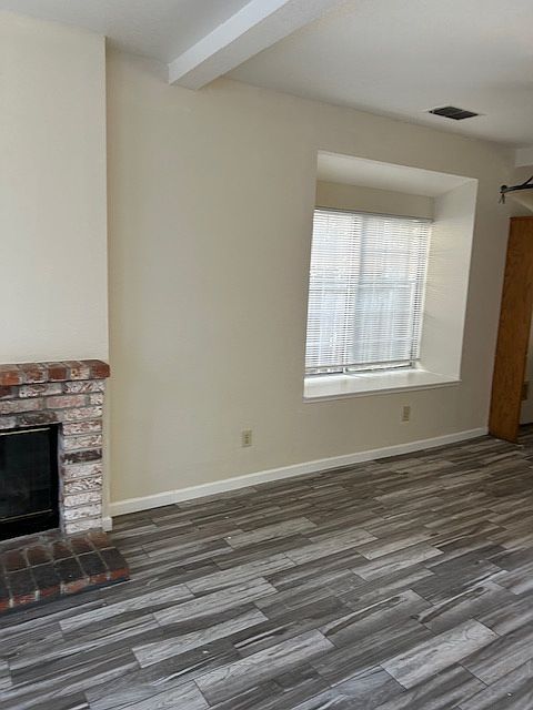 1st image of 803 Lyonia Dr