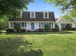 532 W Corning Ave, Peotone, IL 60468