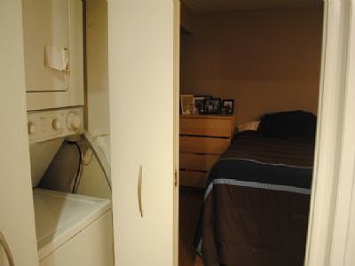 4th image of 601 W Dickens Ave #1