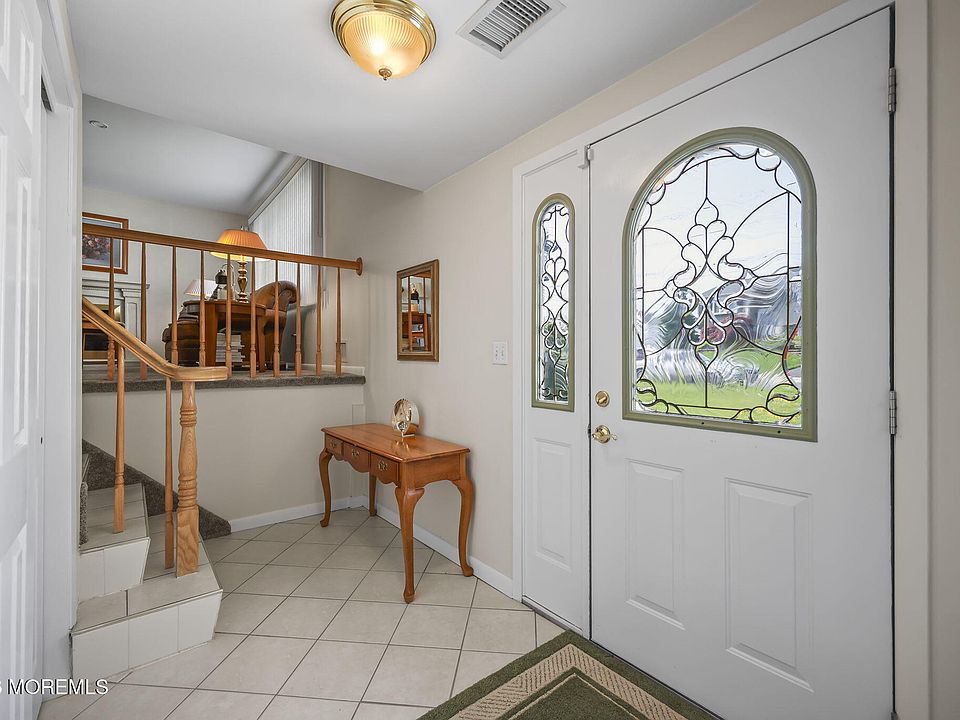 8 Dover Court, Hazlet, NJ 07730 | Zillow