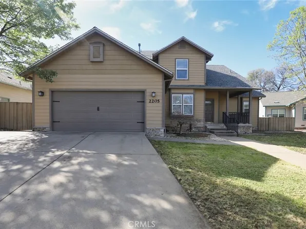 2205 Oakcrest Dr, Lakeport, CA 95453