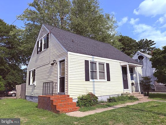 5th image of 425 Liberty St