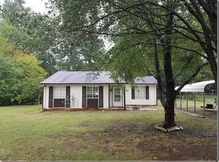 1842 Rice Planters Rd, Charlotte, NC 28273