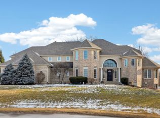 5500 Half Hollow Ct, Oswego, IL 60543