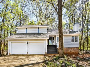 10003 Nottingham Ln SE, Huntsville, AL 35803