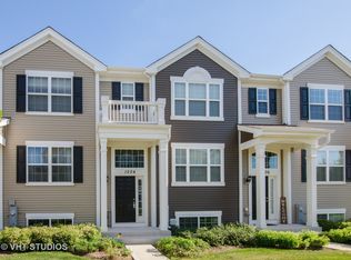 1204 Alta Vista Dr, Hampshire, IL 60140