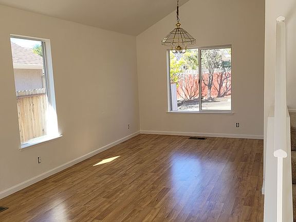 4th image of 745 Monte Carlo Dr